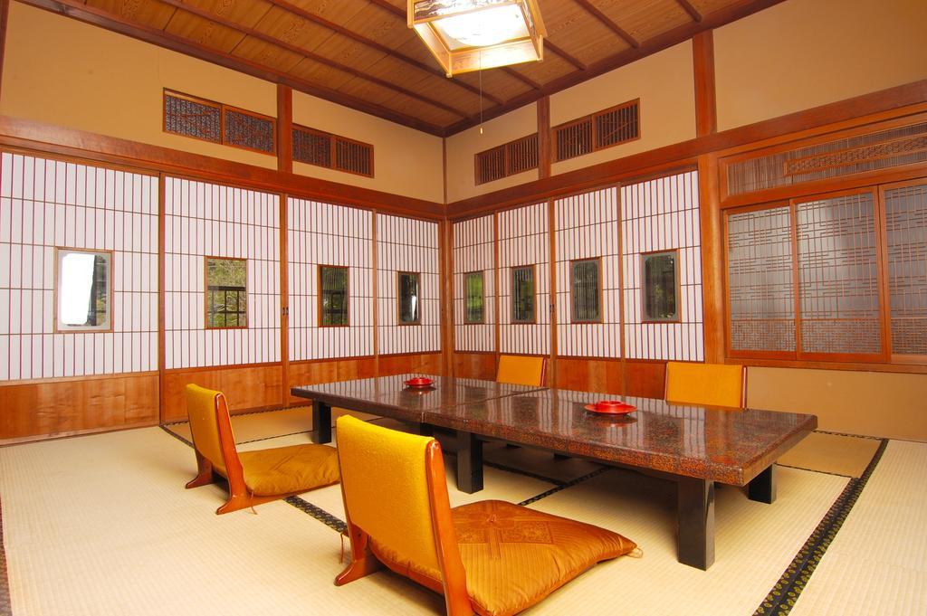 ซันโซ นางิสะ Hotel Isehara ภายนอก รูปภาพ