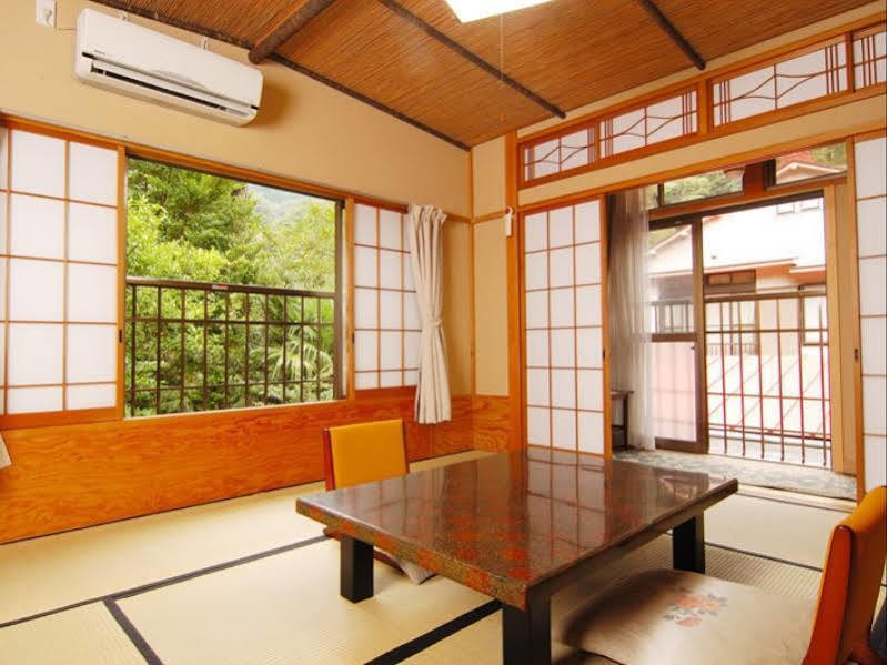ซันโซ นางิสะ Hotel Isehara ภายนอก รูปภาพ