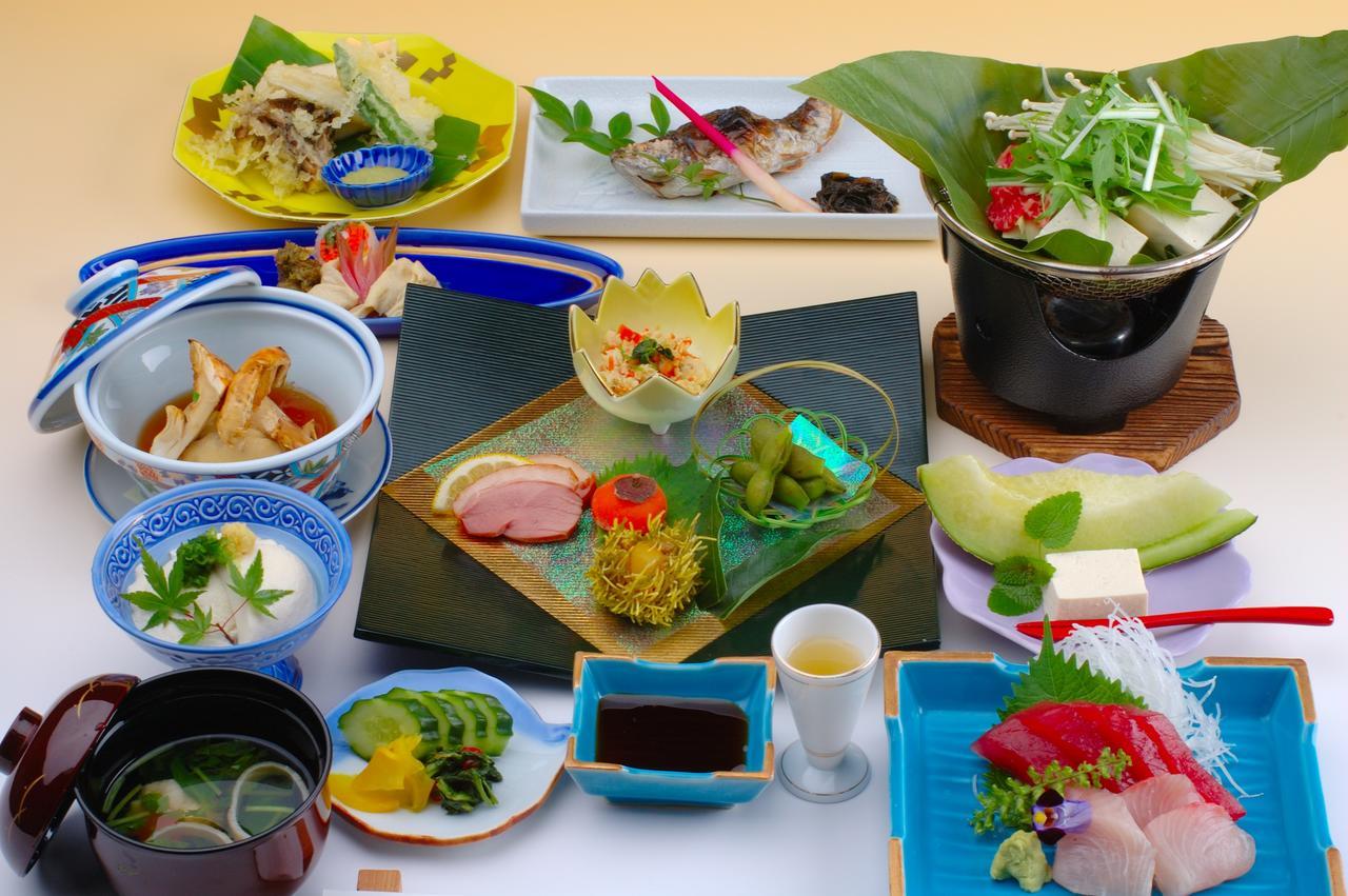ซันโซ นางิสะ Hotel Isehara ภายนอก รูปภาพ